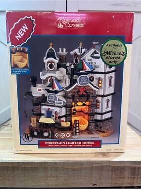 Lemax Christmas Bay Boat WorksVillage Collection PlymouthCorners Lighted 2003